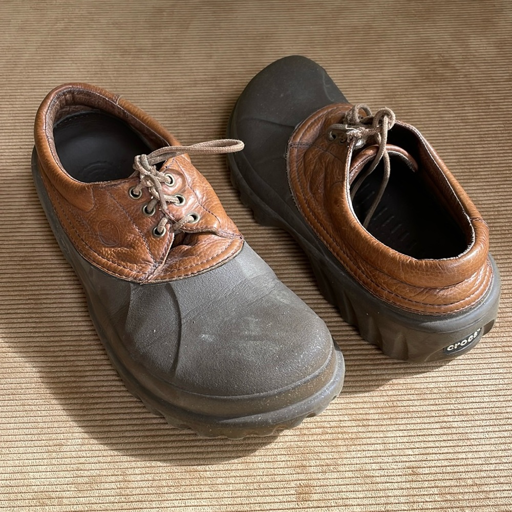 Men's Crocs Brown and Tan Leather Shoes